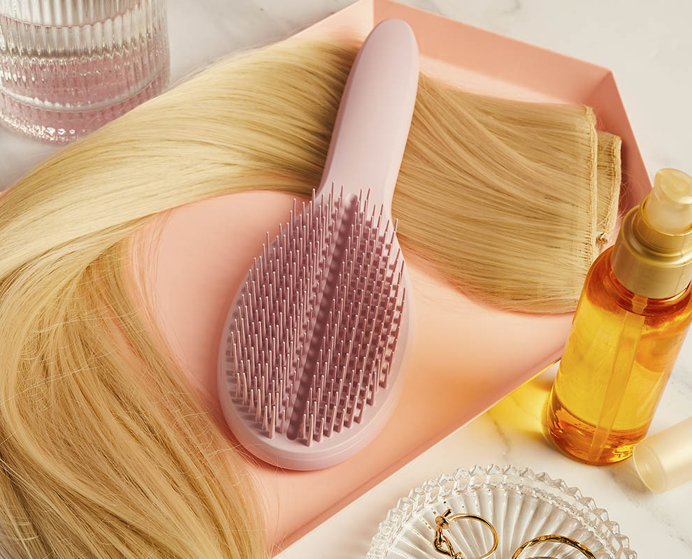 Can I Use A Tangle Teezer On A Human Hair Wig?